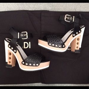 Fendi Openwork Sandals with Platform Sculpted Heel